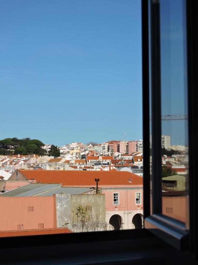 Cosy Apartment In The Heart Of Lisbon Exterior photo